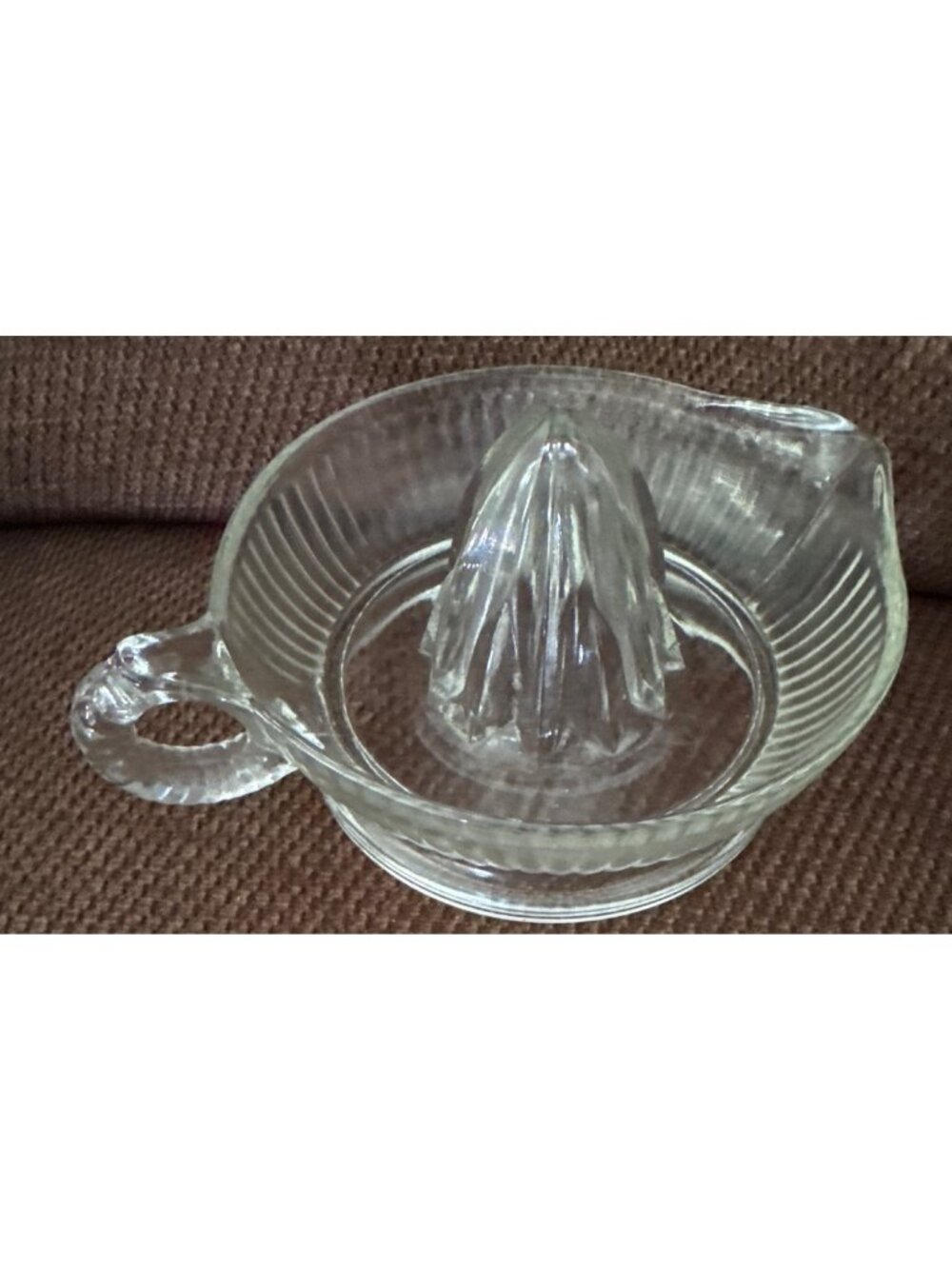 Clear Glass Citrus Juicer Reamer Handle & Pour Spout